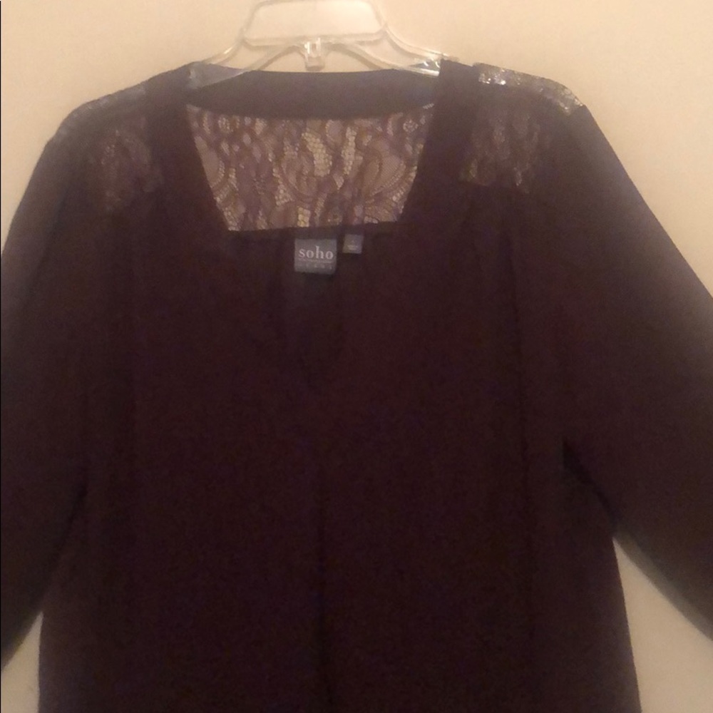 Blouse - Picture 2 of 3